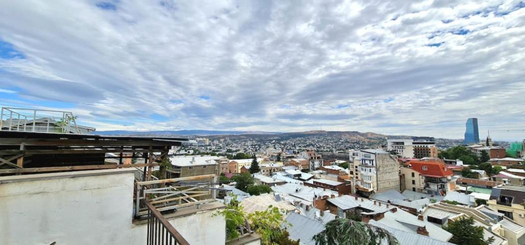 Duplex Apartment In The City Center Tbilisi Exterior photo